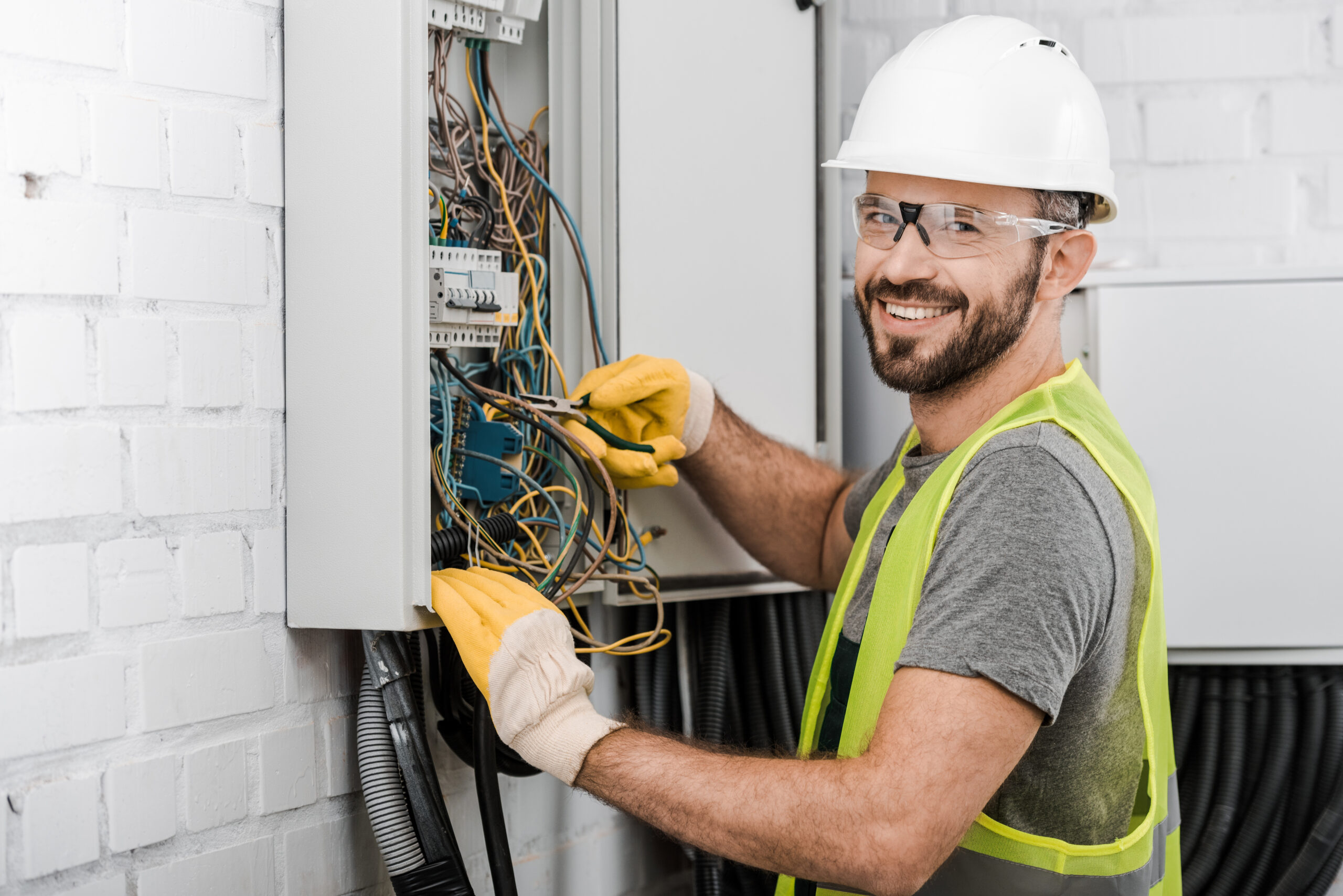 Electrician – Saudi Arabia